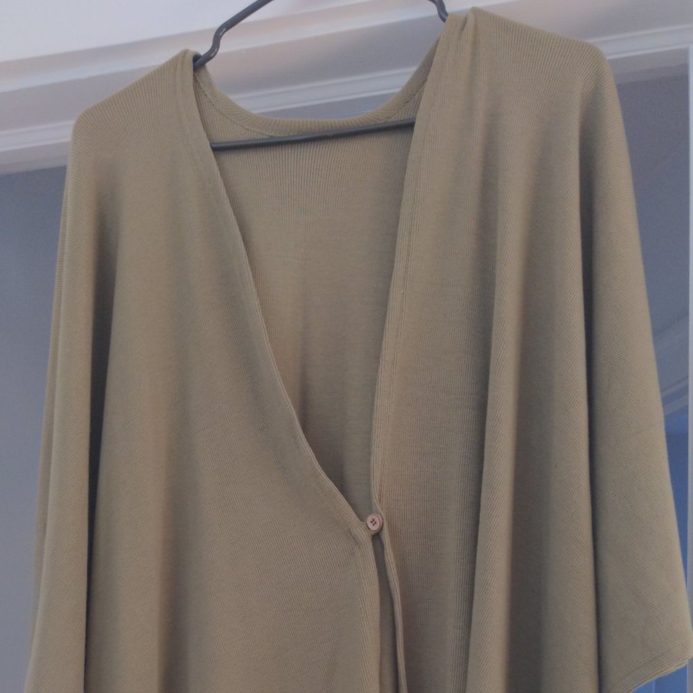 Sseko Multiway Shawl in Ribbed Olive